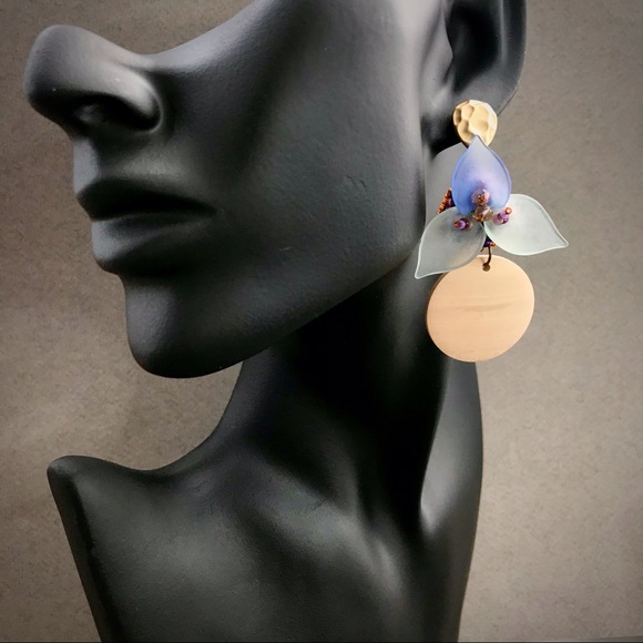 Earrings with wood pendant - Picture 5 of 5